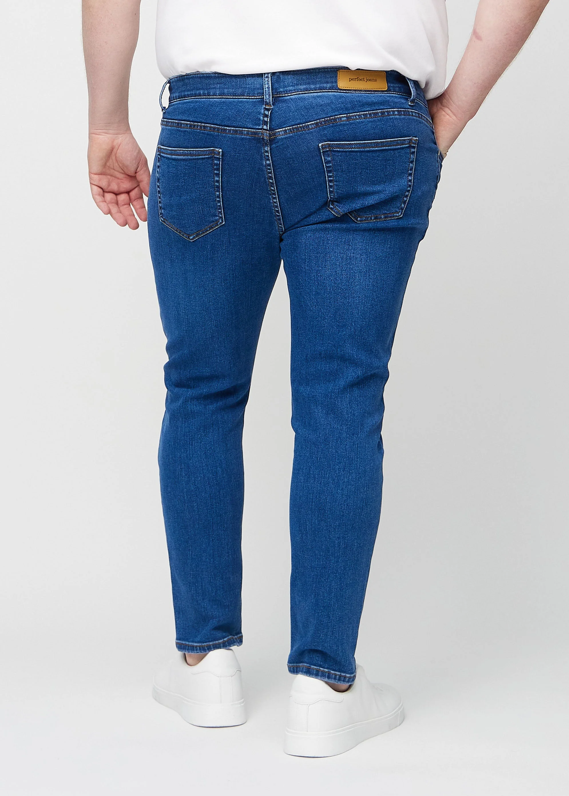 Perfect Jeans - Slim - Oceans™ - Image 13