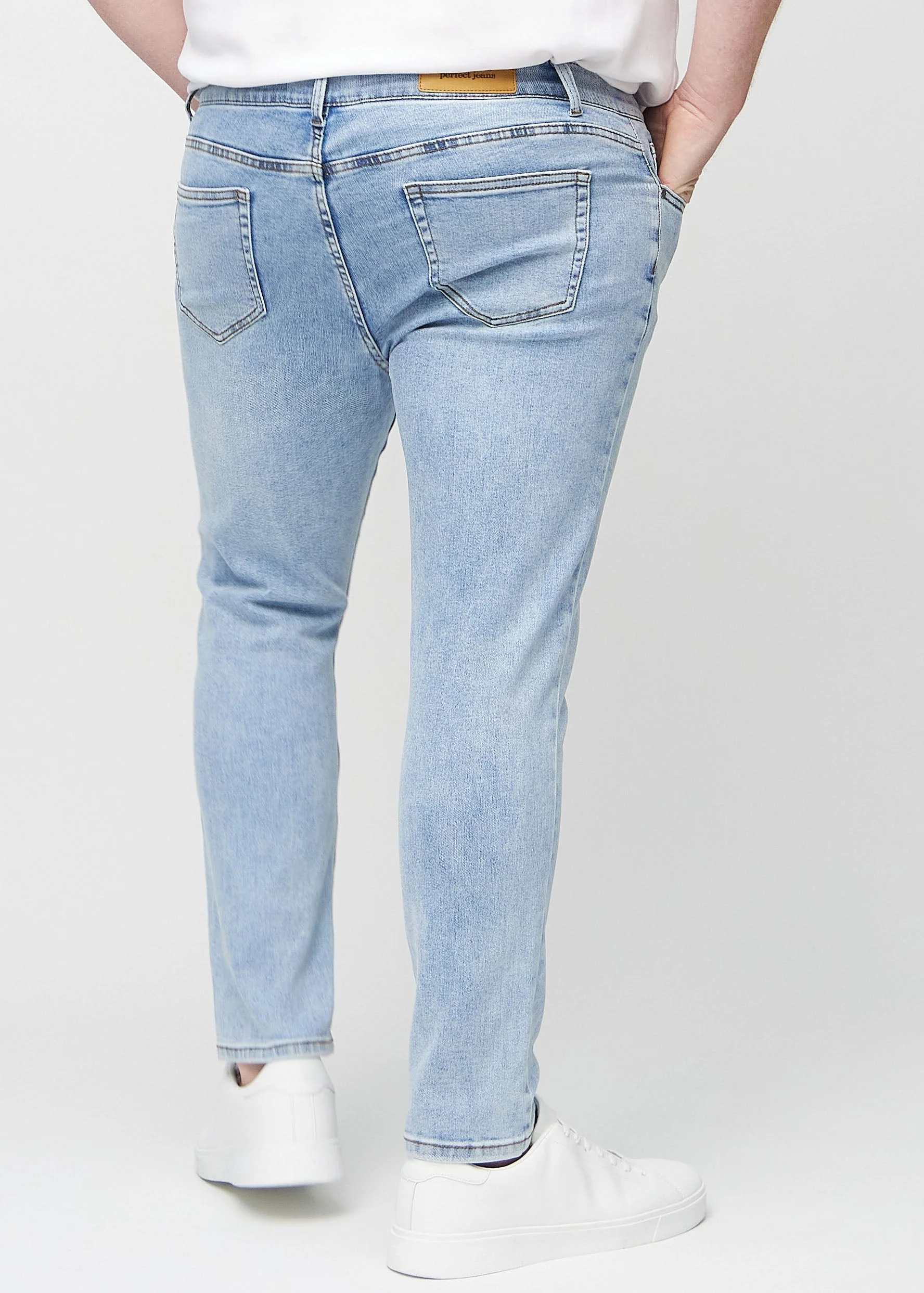 Perfect Jeans - Slim - Waves™ - Image 13
