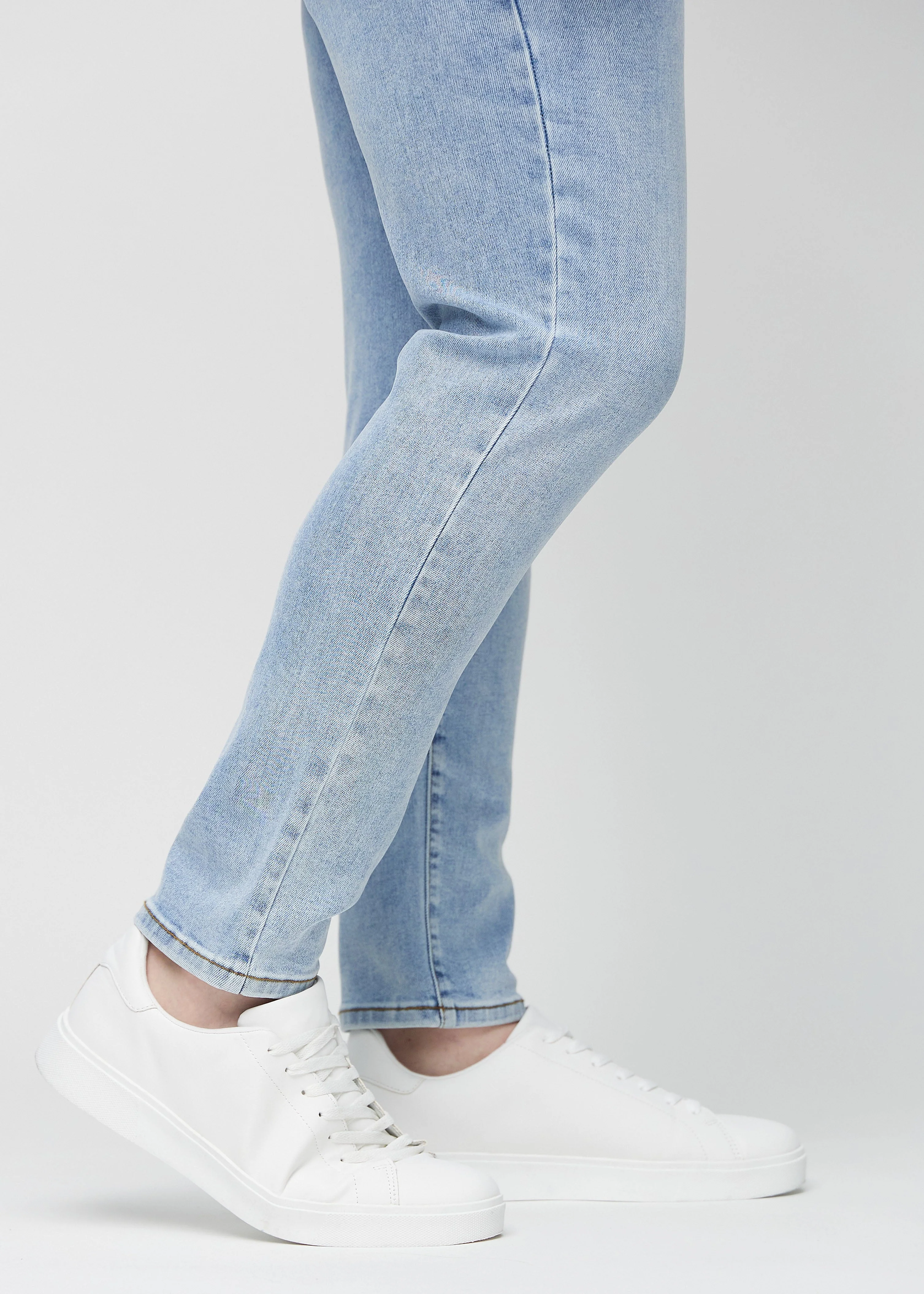 Perfect Jeans - Slim - Waves™ - Image 18