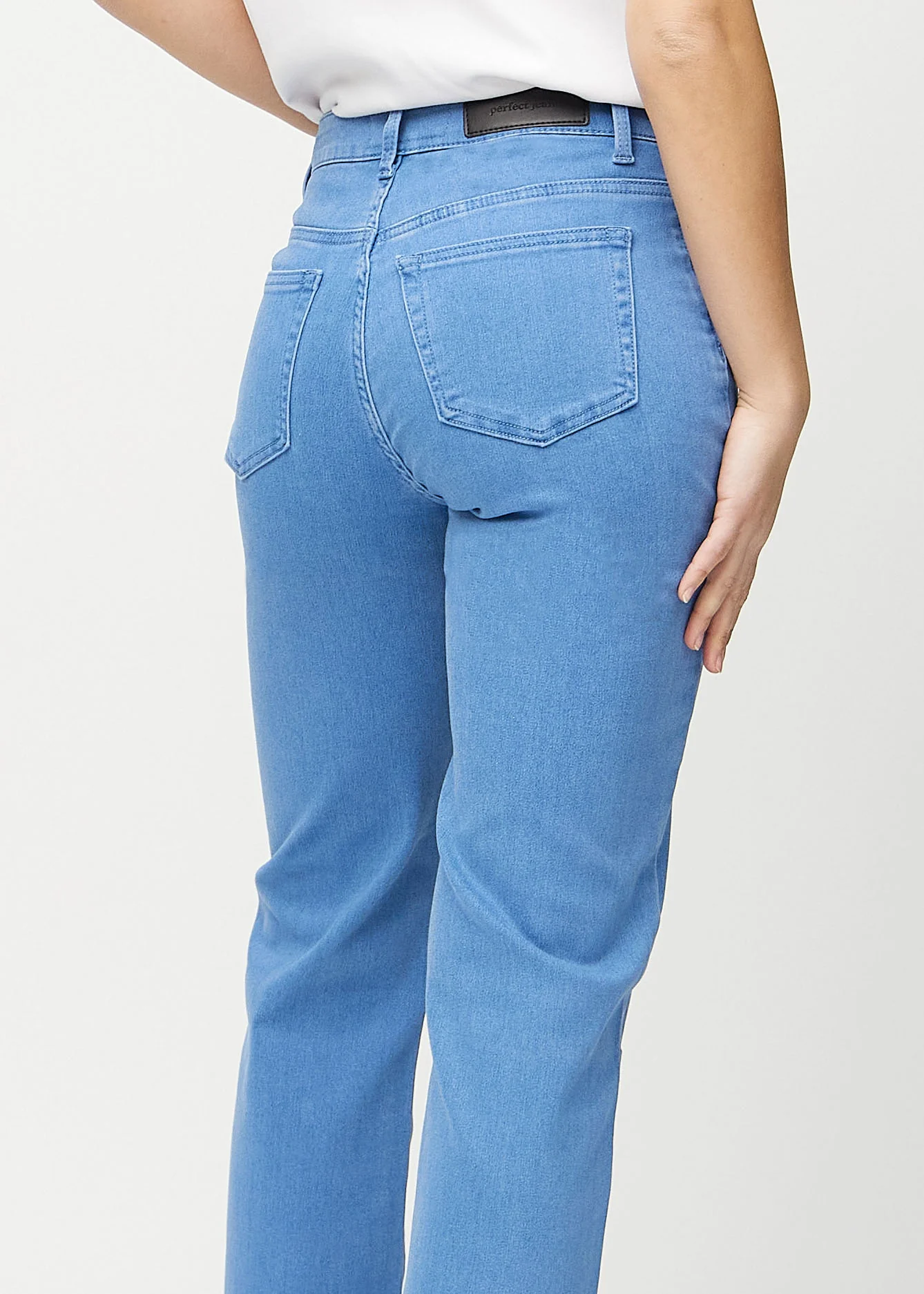 Perfect Jeans - Loose - Geraniums™ - Image 5
