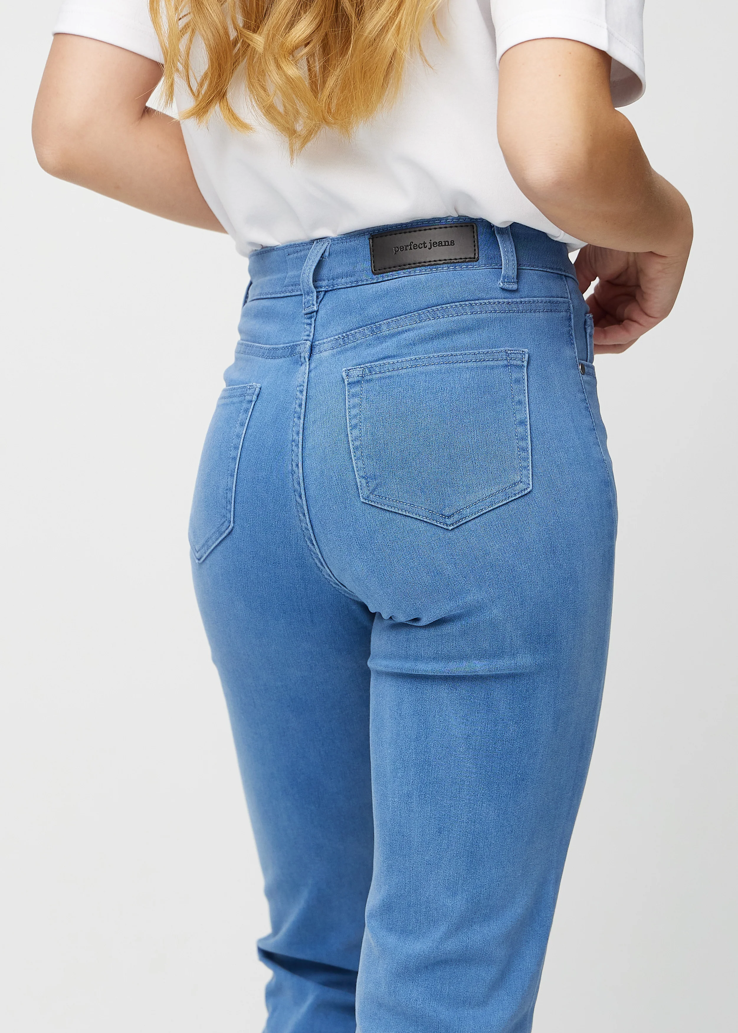 Perfect Jeans - Regular - Geraniums™ - Image 5