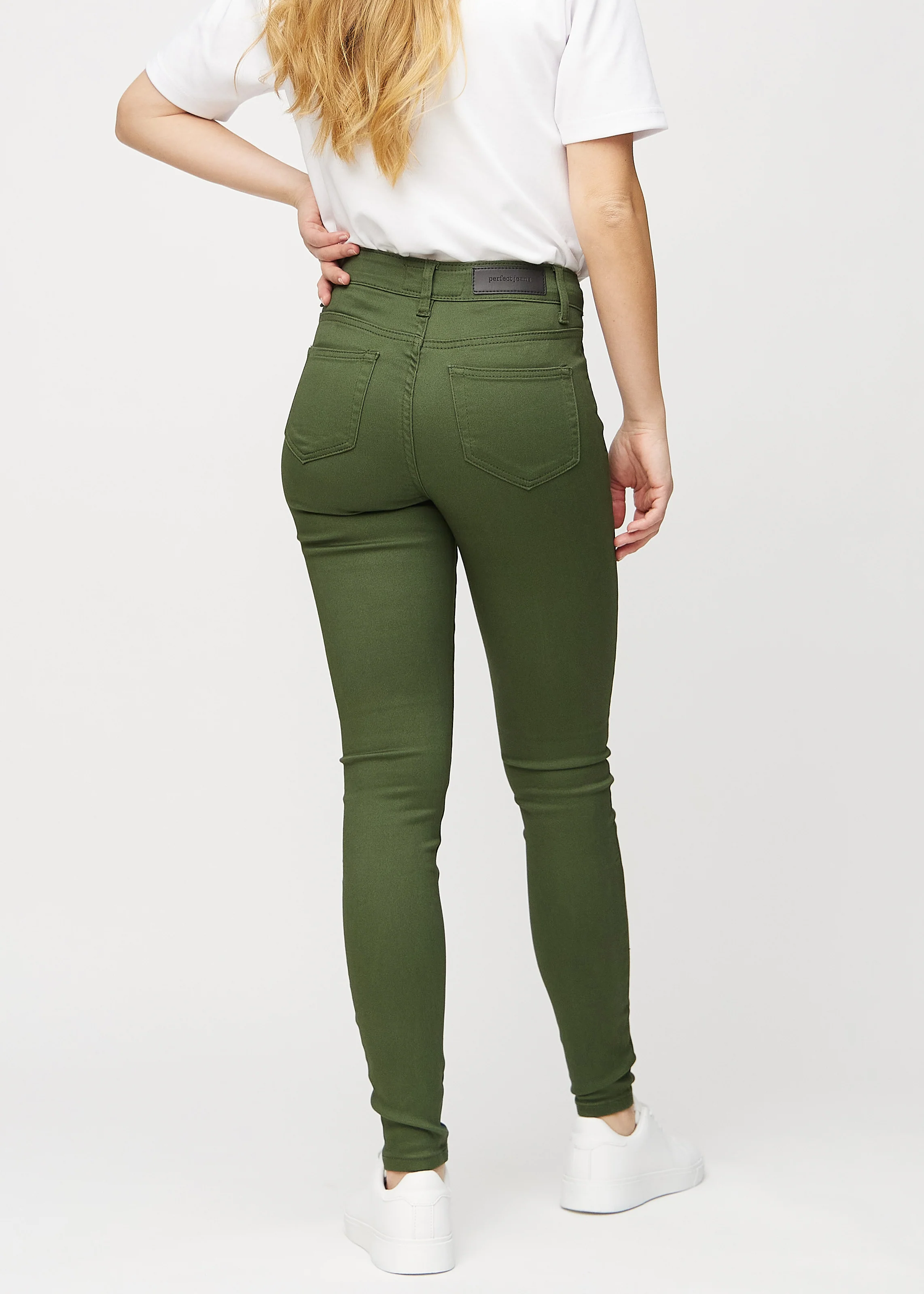 Perfect Jeans - Skinny - Renewals™ - Image 4