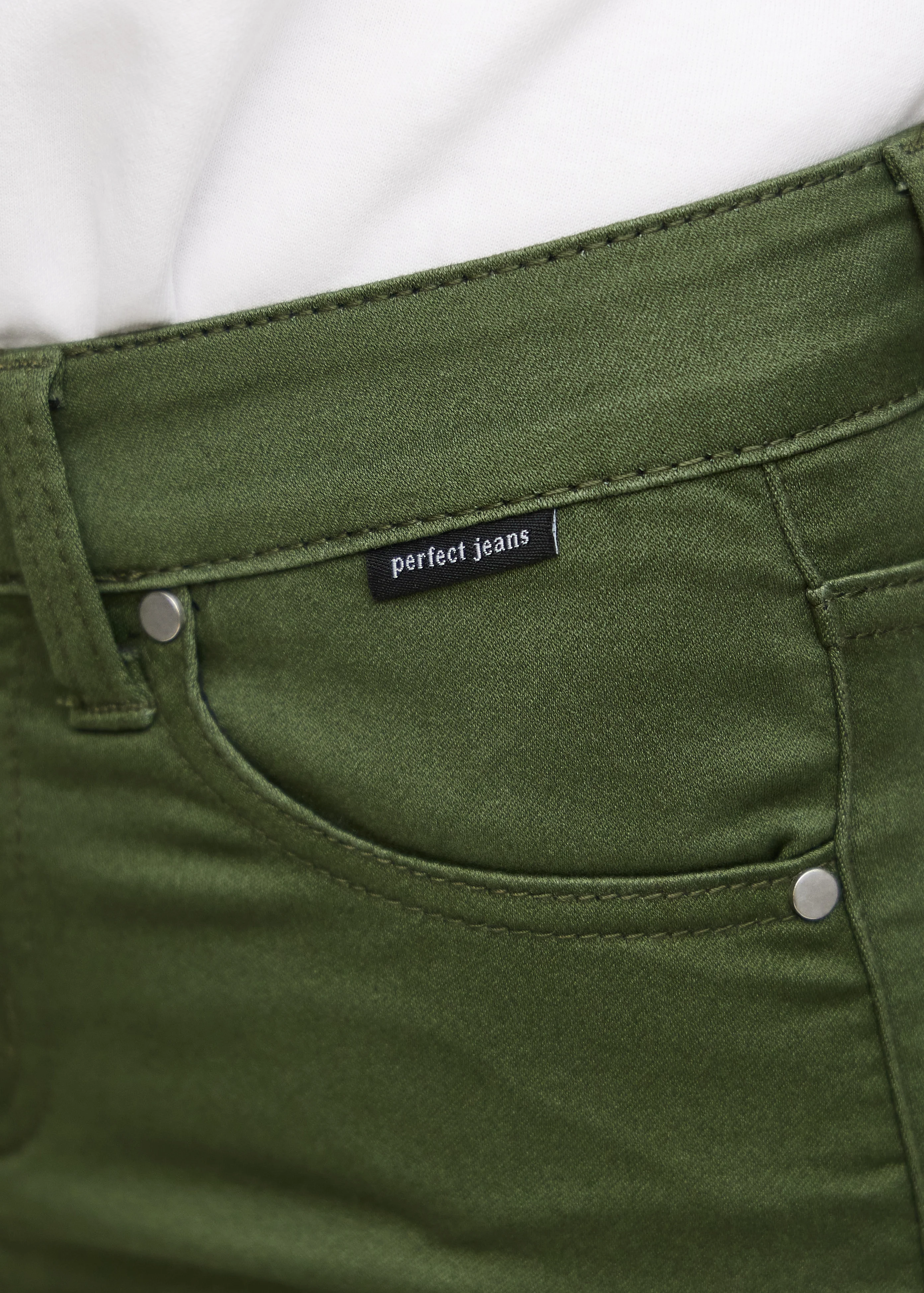 Perfect Jeans - Skinny - Renewals™ - Image 7